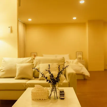Meeting Hostel